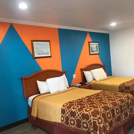 Americas Best Value Inn Bowie Экстерьер фото