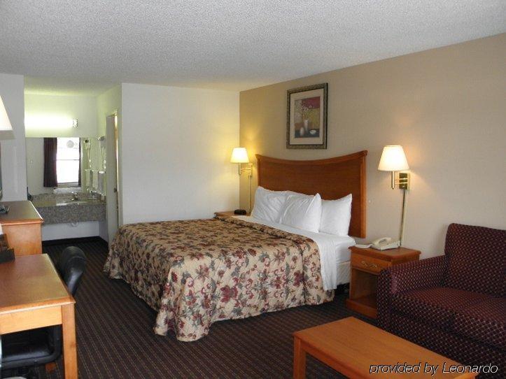 Americas Best Value Inn Bowie Номер фото