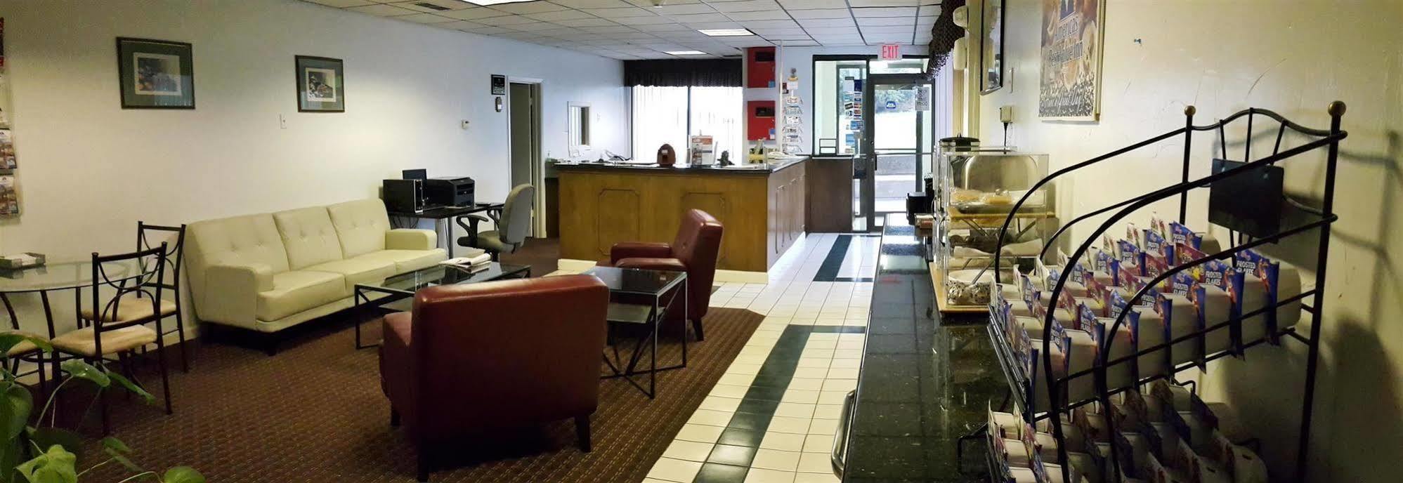 Americas Best Value Inn Bowie Экстерьер фото