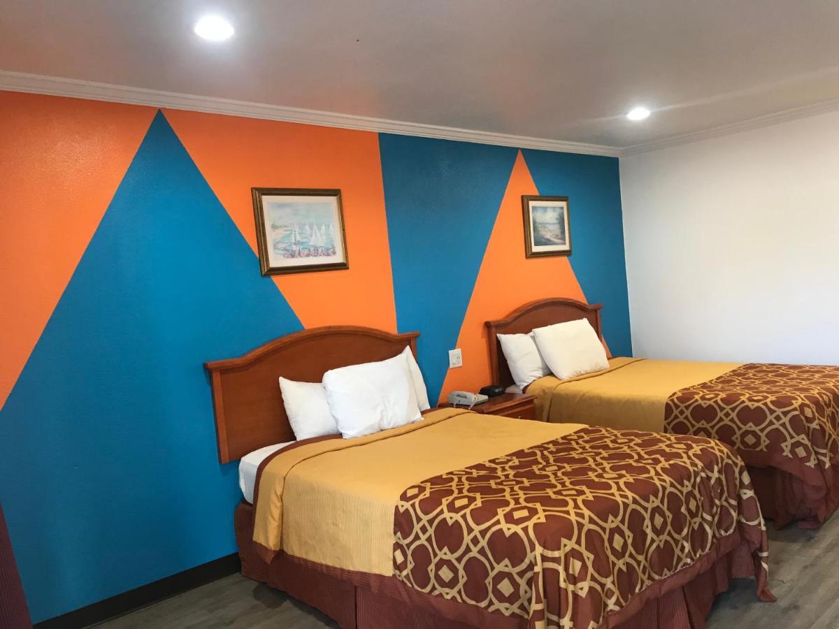 Americas Best Value Inn Bowie Экстерьер фото